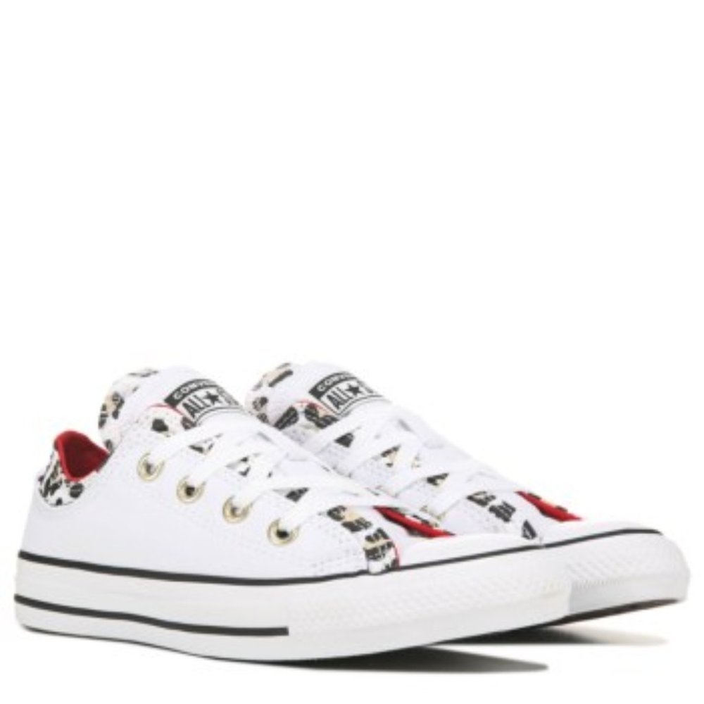 CHUCK TAYLORS